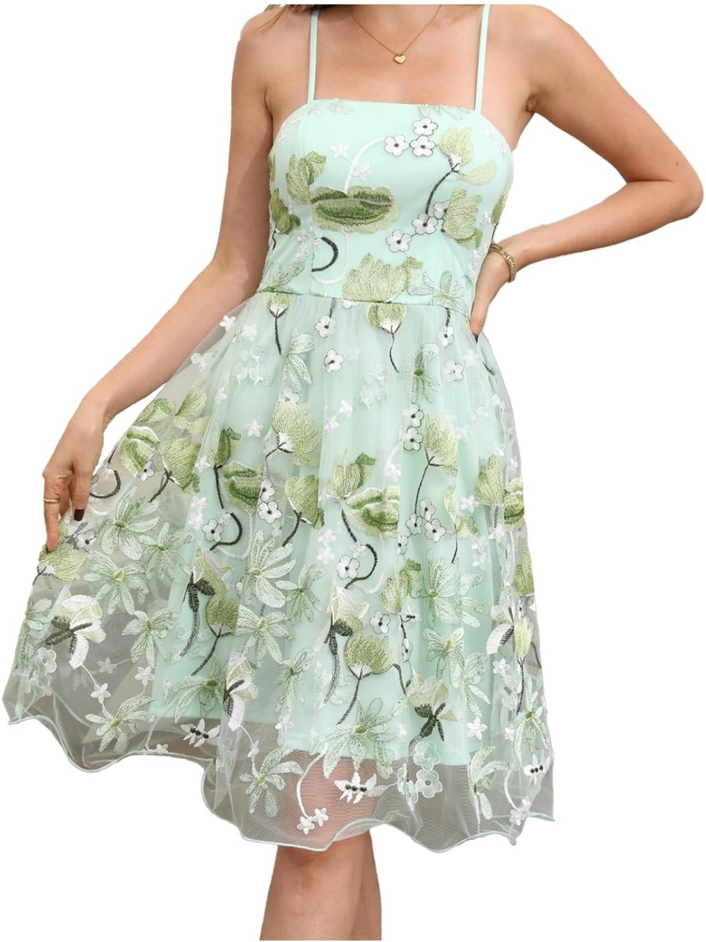 Light green embroidered dress - Size small